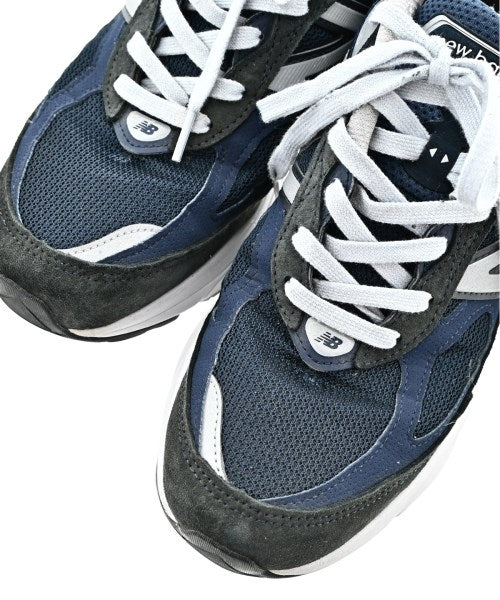 New Balance รองเท้าผ้าใบ