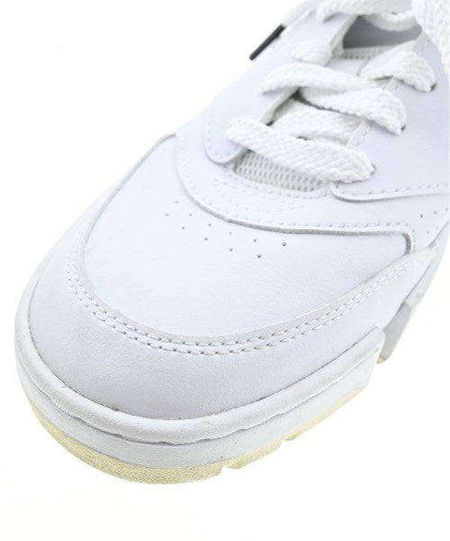 New Balance รองเท้าผ้าใบ