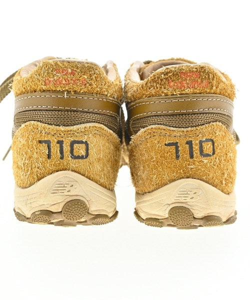 New Balance รองเท้าผ้าใบ