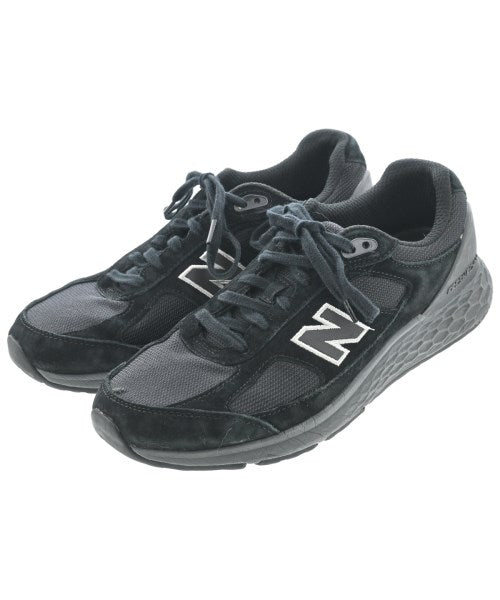 New Balance รองเท้าผ้าใบ