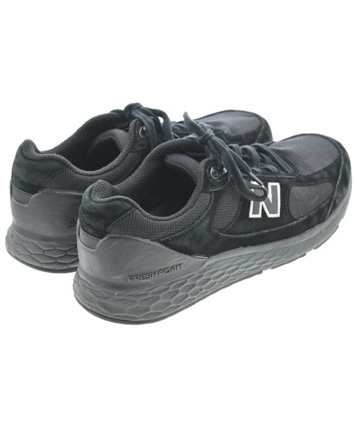 New Balance รองเท้าผ้าใบ