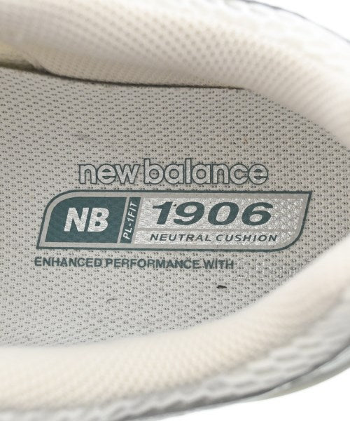 New Balance รองเท้าผ้าใบ