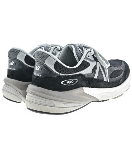 New Balance รองเท้าผ้าใบ