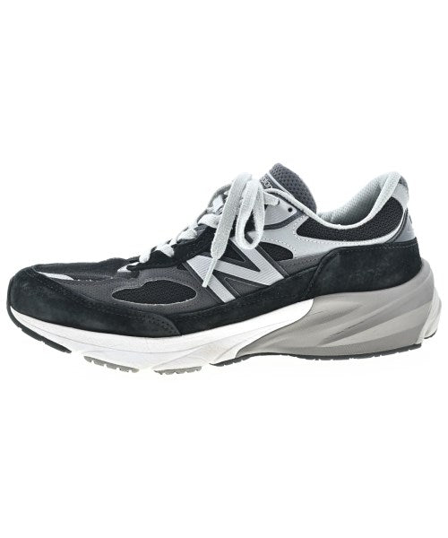 New Balance รองเท้าผ้าใบ