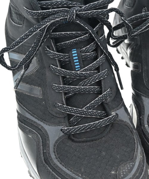 New Balance รองเท้าผ้าใบ