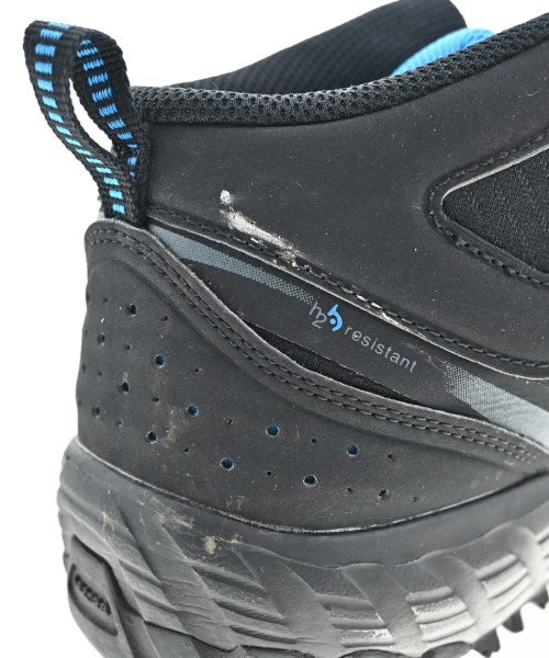 New Balance รองเท้าผ้าใบ