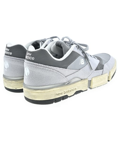 New Balance รองเท้าผ้าใบ