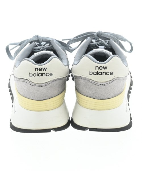 New Balance รองเท้าผ้าใบ