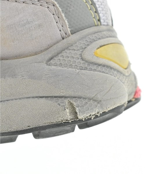 New Balance รองเท้าผ้าใบ
