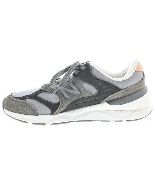New Balance รองเท้าผ้าใบ