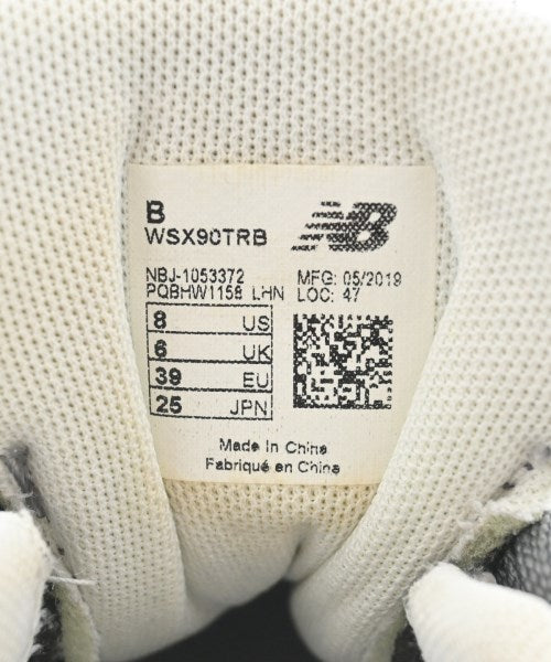 New Balance รองเท้าผ้าใบ