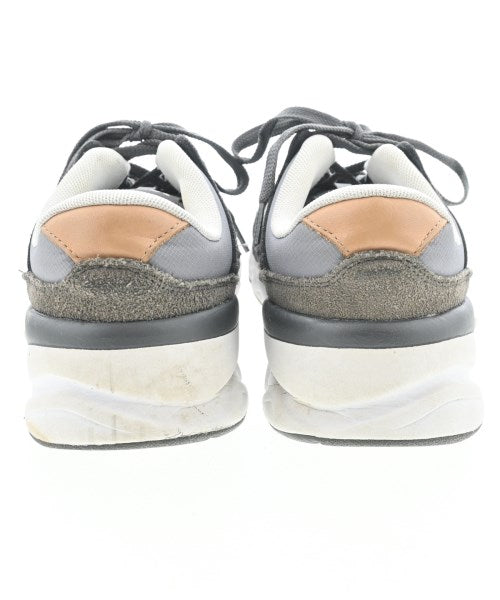 New Balance รองเท้าผ้าใบ