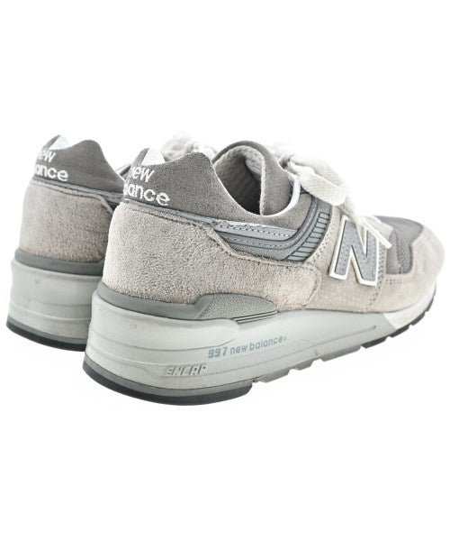 New Balance รองเท้าผ้าใบ