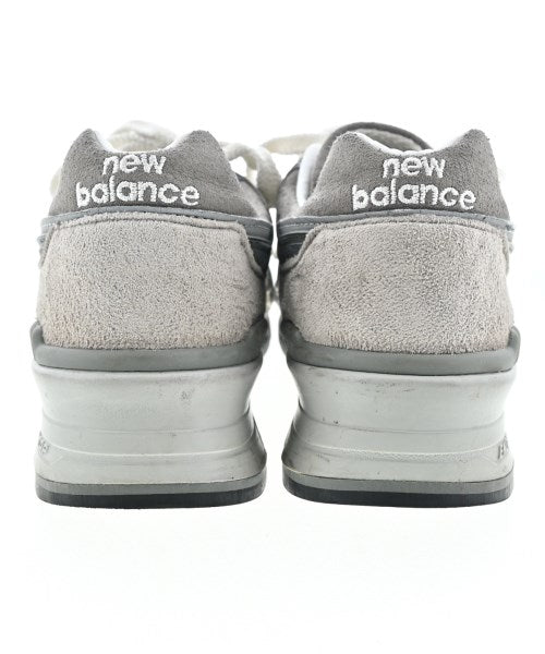 New Balance รองเท้าผ้าใบ