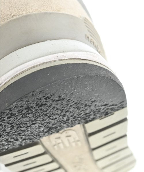 New Balance รองเท้าผ้าใบ
