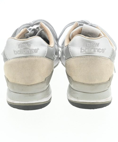 New Balance รองเท้าผ้าใบ
