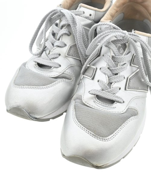 New Balance รองเท้าผ้าใบ
