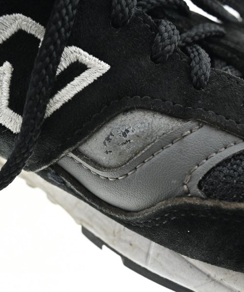 New Balance รองเท้าผ้าใบ