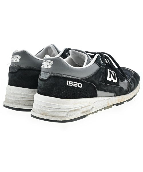 New Balance รองเท้าผ้าใบ