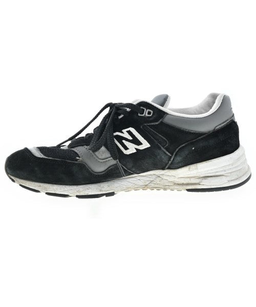 New Balance รองเท้าผ้าใบ
