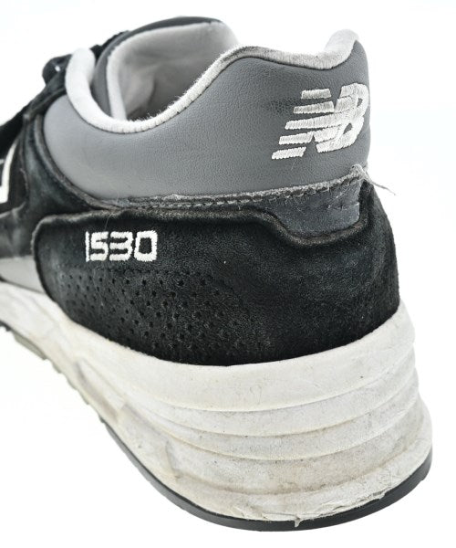 New Balance รองเท้าผ้าใบ