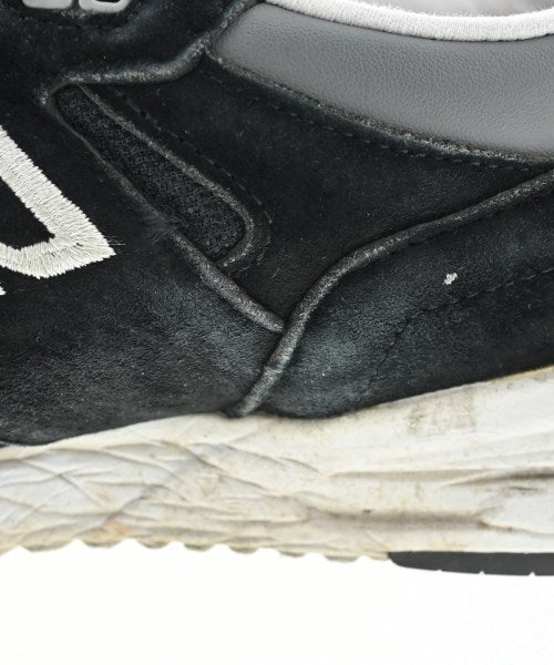 New Balance รองเท้าผ้าใบ