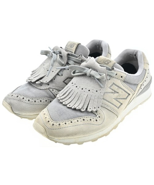 New Balance รองเท้าผ้าใบ