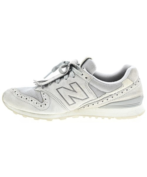 New Balance รองเท้าผ้าใบ