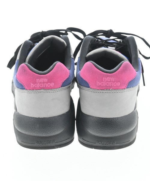 New Balance รองเท้าผ้าใบ