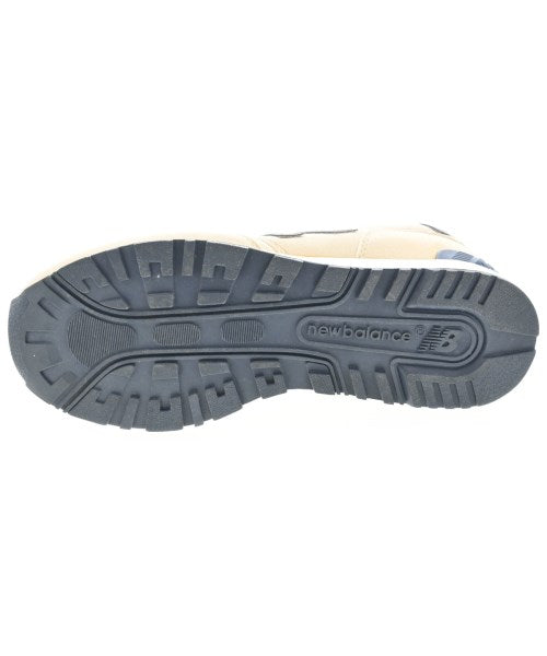 New Balance รองเท้าผ้าใบ