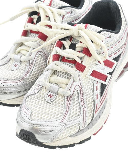 New Balance รองเท้าผ้าใบ