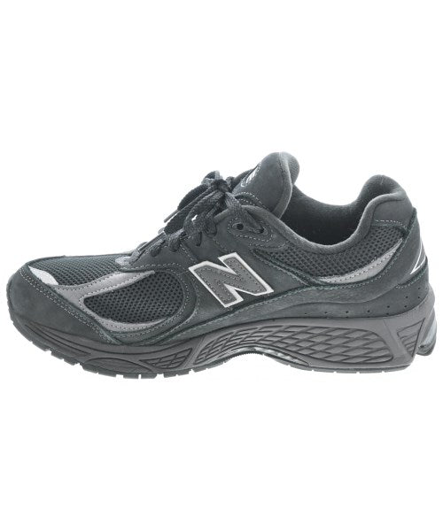 New Balance รองเท้าผ้าใบ