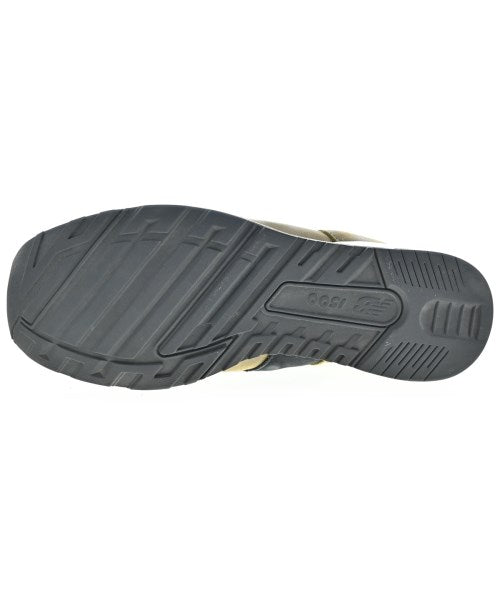 New Balance รองเท้าผ้าใบ