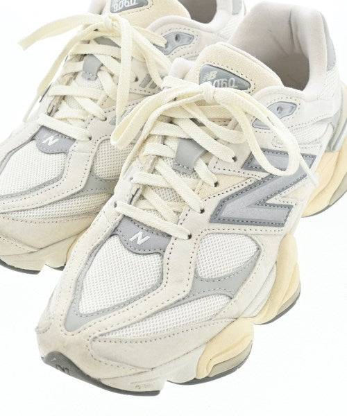New Balance รองเท้าผ้าใบ