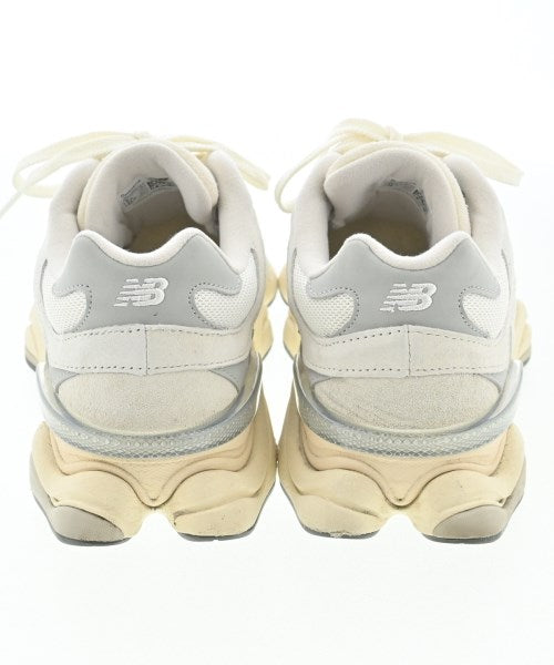 New Balance รองเท้าผ้าใบ
