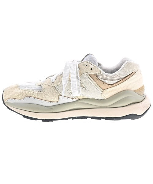 New Balance รองเท้าผ้าใบ