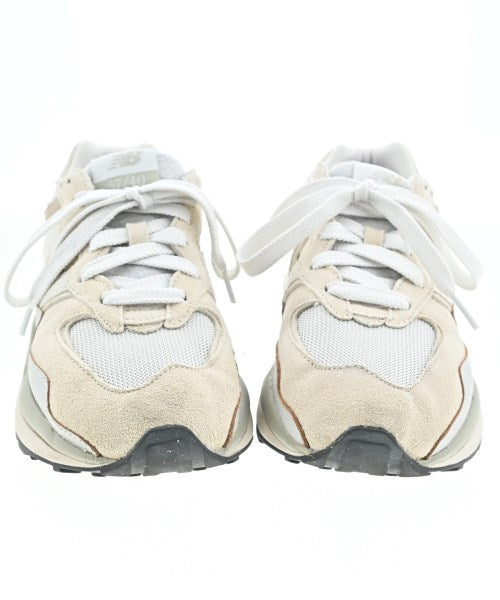New Balance รองเท้าผ้าใบ