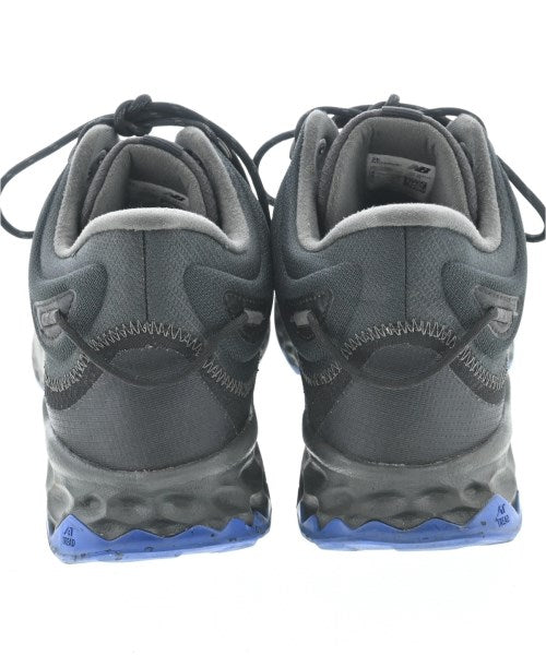 New Balance รองเท้าผ้าใบ