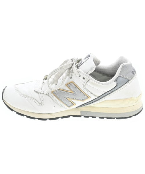 New Balance รองเท้าผ้าใบ