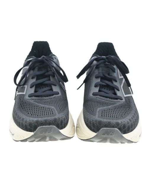 New Balance รองเท้าผ้าใบ