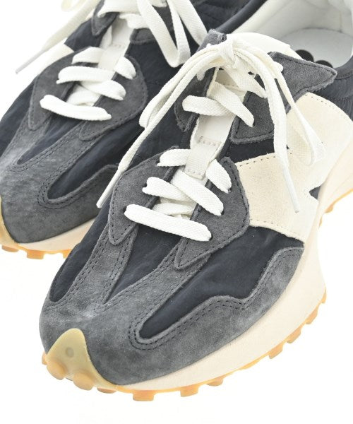 New Balance รองเท้าผ้าใบ