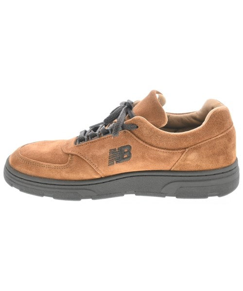 New Balance รองเท้าผ้าใบ
