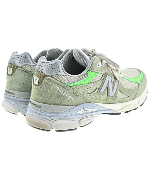 Patta รองเท้าผ้าใบ