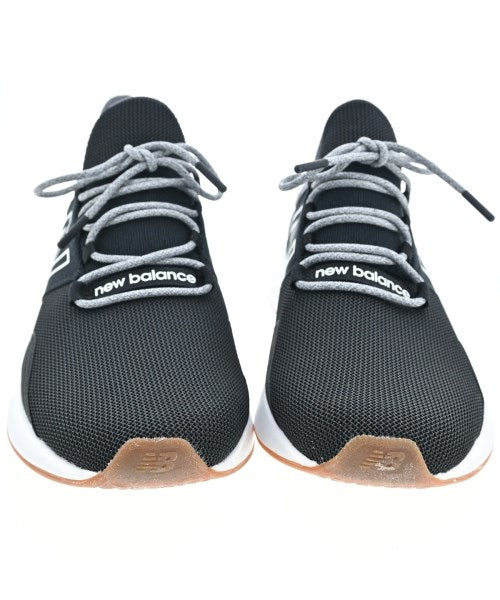 New Balance รองเท้าผ้าใบ