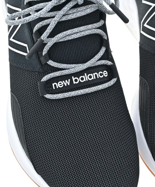 New Balance รองเท้าผ้าใบ