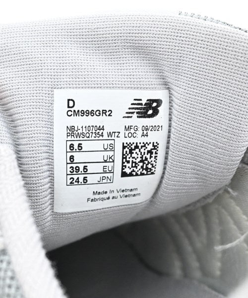 New Balance รองเท้าผ้าใบ