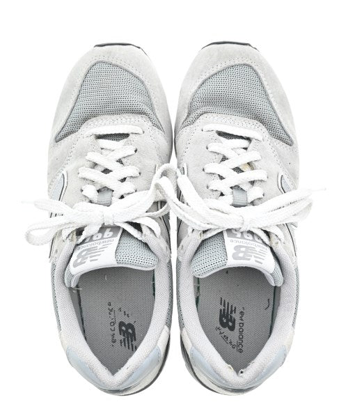 New Balance รองเท้าผ้าใบ
