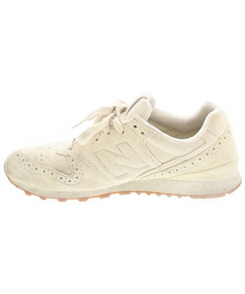 New Balance รองเท้าผ้าใบ