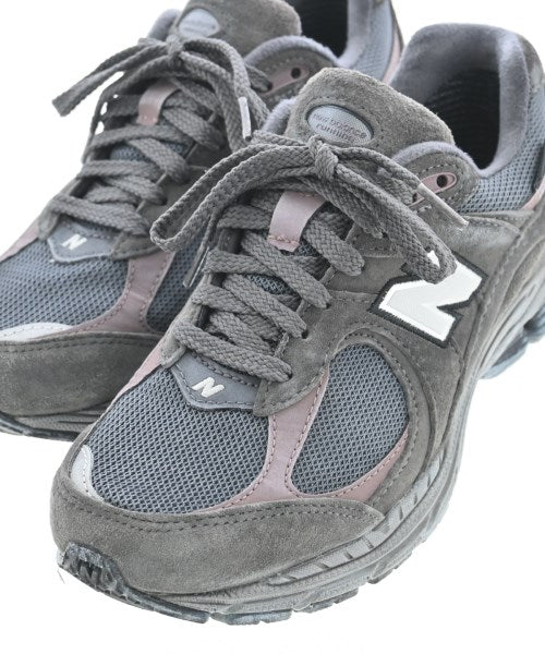 New Balance รองเท้าผ้าใบ