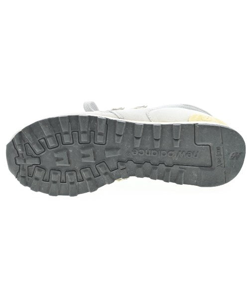 New Balance รองเท้าผ้าใบ